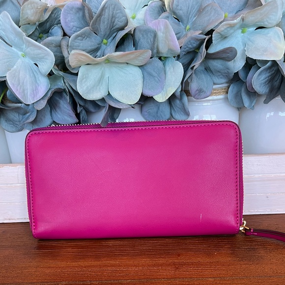 NWT Tory Burch Charlie Zip Continental Wallet in Party Fuchsia - Picture 5 of 9